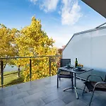 Myflat Sunton *
